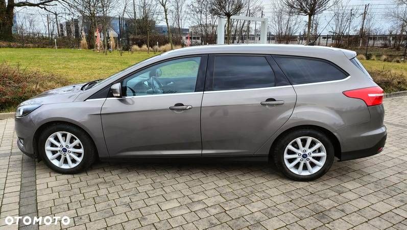 Ford Focus 1.0 EcoBoost Titanium ASS - 2