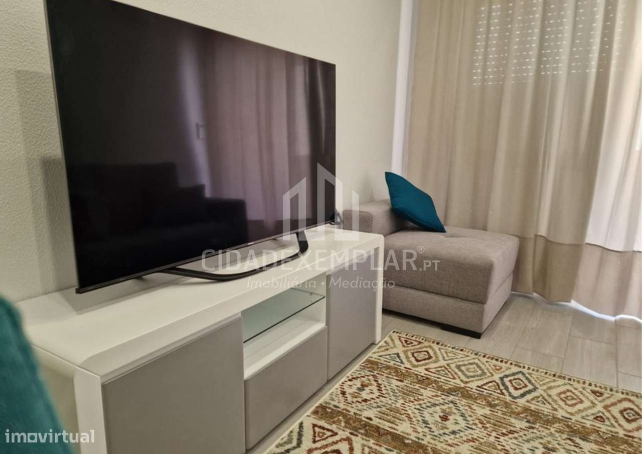 Apartamento T1, Como Novo! 1º linha da Praia da Rocha-10