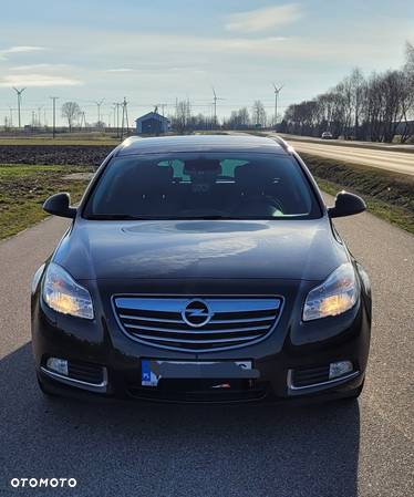 Opel Insignia 2.0 CDTI Sports Tourer - 1