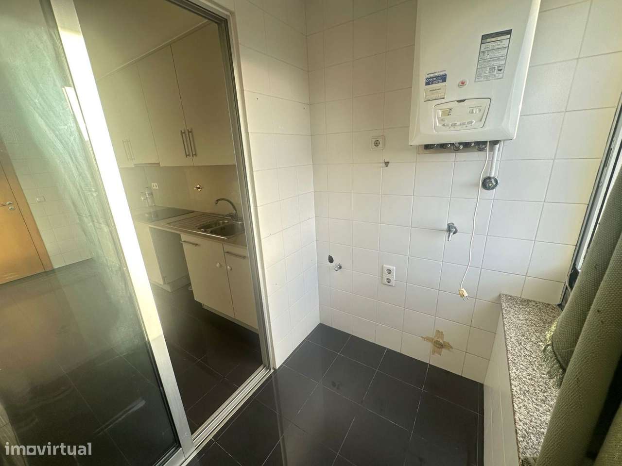 Apartamento T2 junto ao Polo Universitário - Grande imagem: 5/15