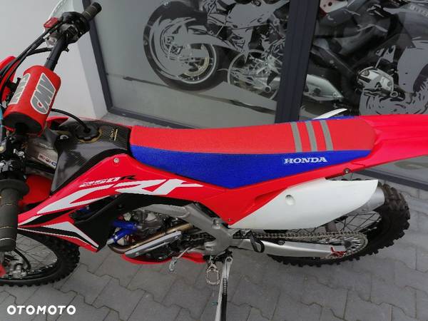 Honda CRF - 22