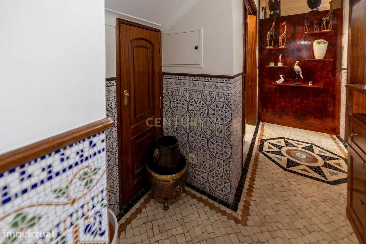 Moradia T3 no Jardim de Cima - Santarém-3