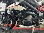 Triumph Street Triple - 14