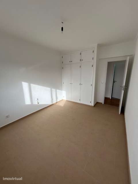 T1  Leiria c/ garagem - Grande imagem: 5/7