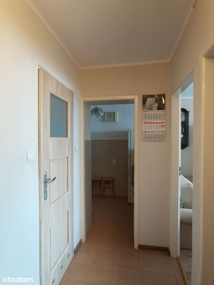 2 pokoje k/dworca SKM, budynek i lokal po remoncie z wyj. łazienki-13