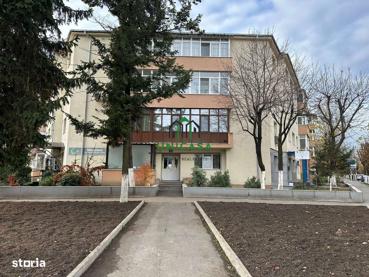 Apartament 3 camere - Zona Centrala-0