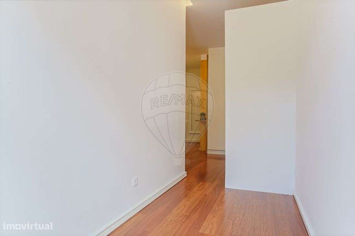 Escritório T1 para venda - Grande imagem: 5/10