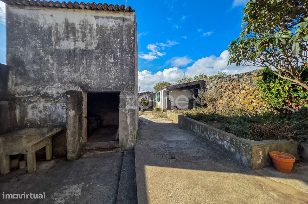 Moradia T3 em Santa Cruz, na Lagoa-15