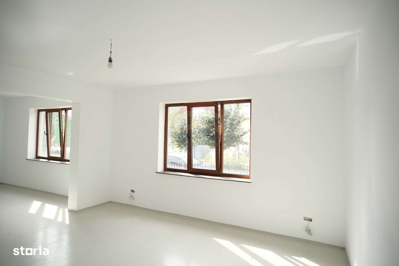 Spațiu comercial de 70mp de închiriat în zona Central - Imagine principală: 5/16