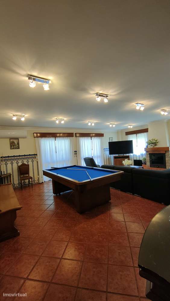 Moradia T4 com piscina e garagem em Perafita - Grande imagem: 2/35