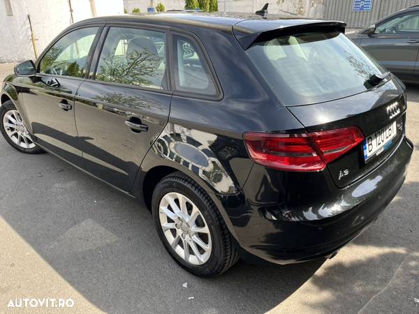 Audi A3 1.6 TDI clean Ambition - 3