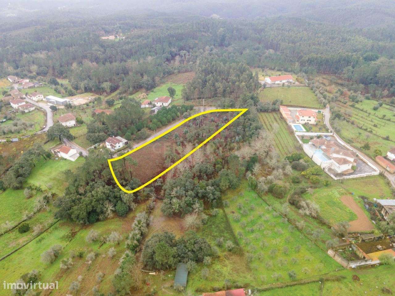 Terreno de 6.600m2 com Potencial de Construção - Vila Nova de Poiares-12