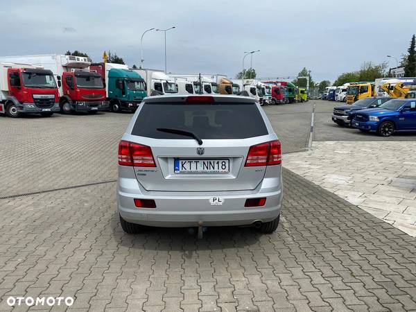 Dodge Journey 2.0 CRD SXT - 8