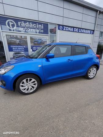 Suzuki Swift 1.2 Dualjet 12V M-Hybrid Passion - 3