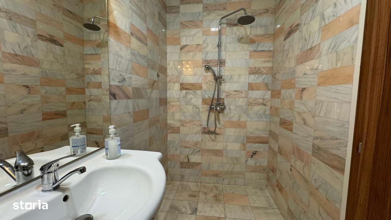 Apartament spatios de vanzare I Eroii Revolutiei I ideal locuinta sau - Imagine principală: 4/10