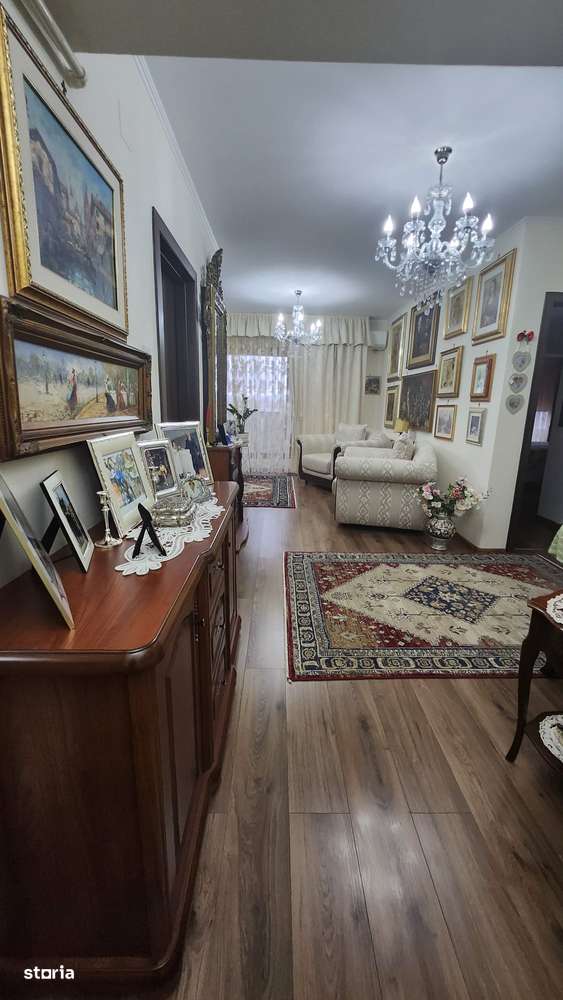 Bloc Nou - 3 camere 106 m.p. - parcare si boxa-1