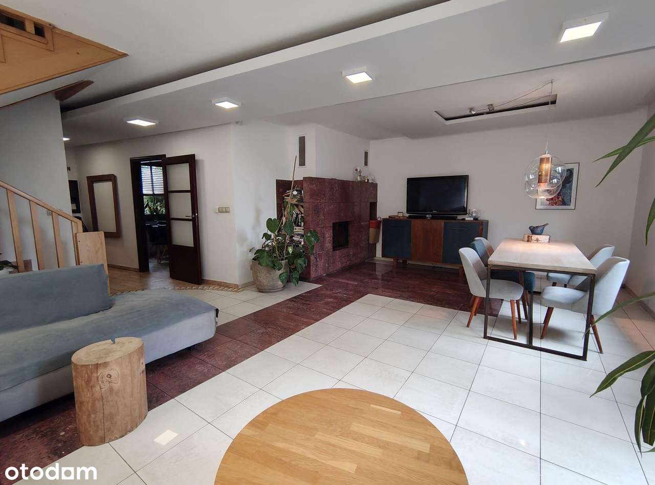 Szeregówka blisko centrum-3