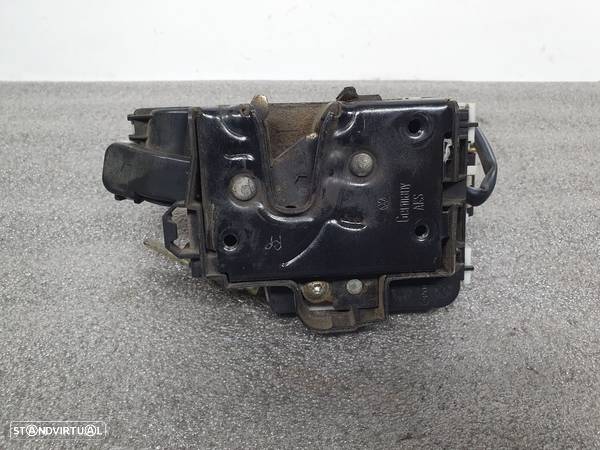 Fecho Porta Frente Esq Seat Ibiza Ii (6K1) - 3