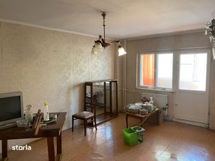 Agentia imobiliara VIGAFON vinde apartament 3 camere Cantacuzino