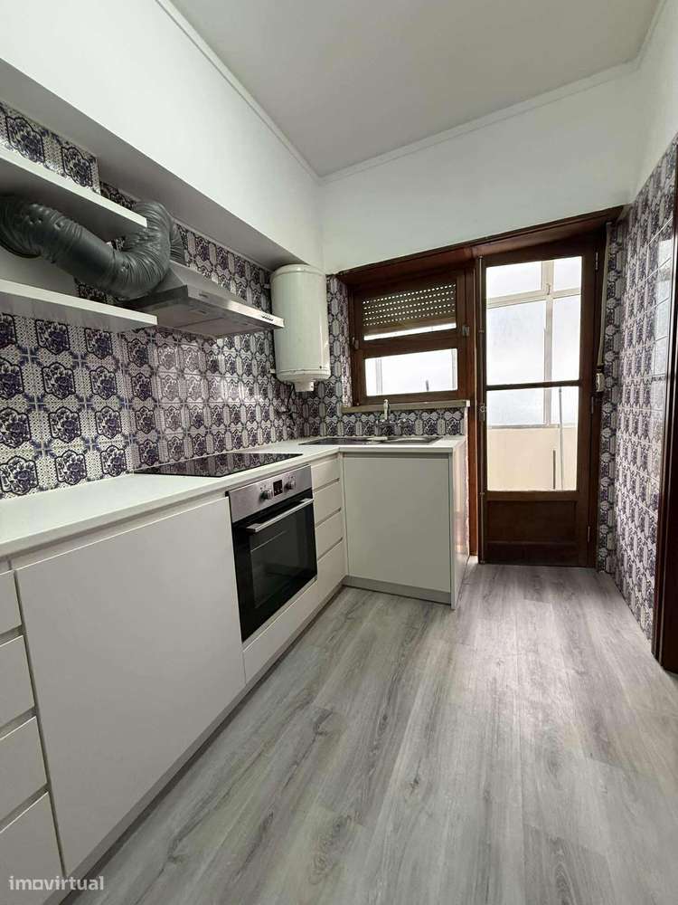 Apartamento T3 centro de Tomar - A3151/25 - Grande imagem: 2/14