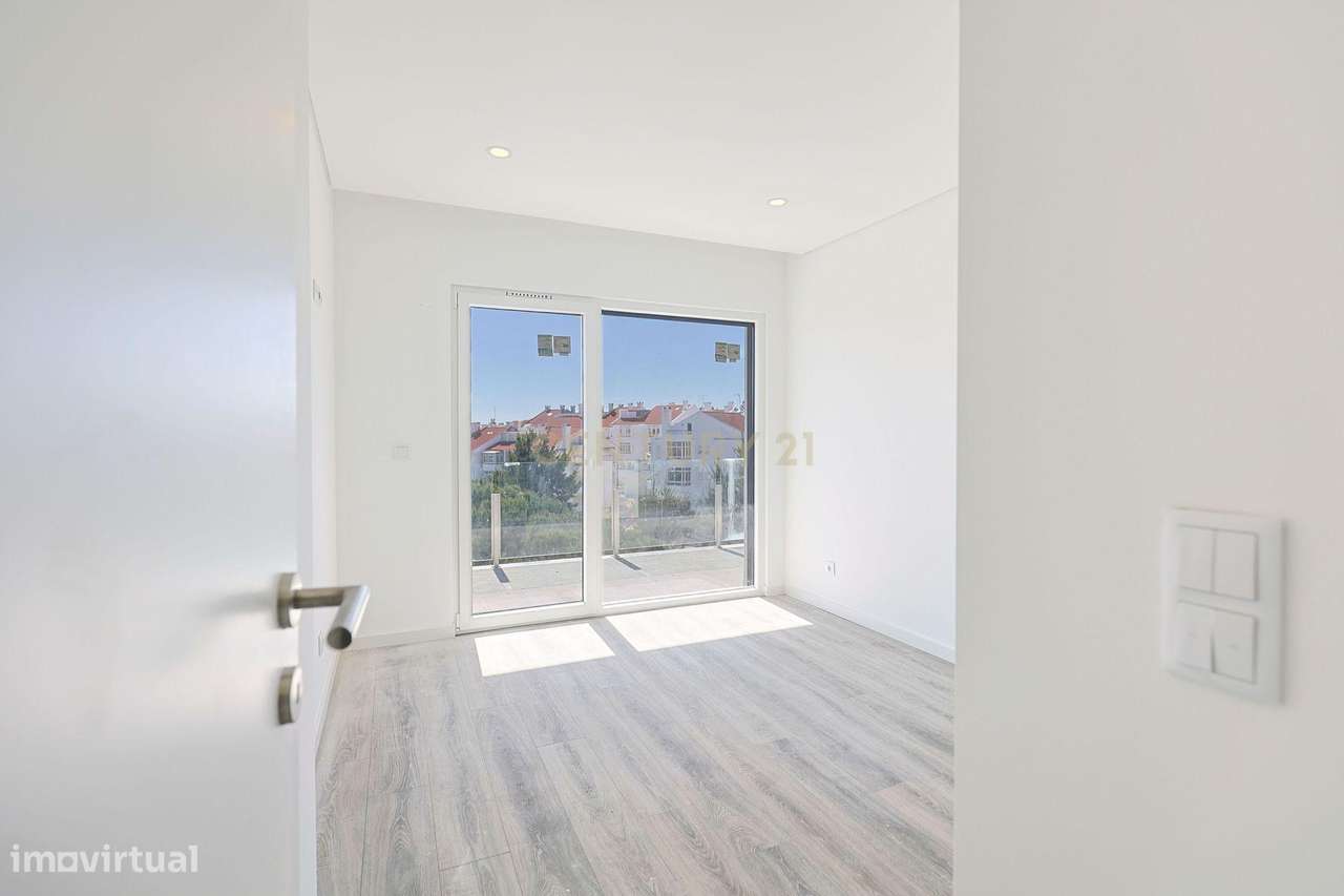 Prédio Charneca Caparica - Frações T1 e T2-38