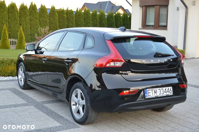 Volvo V40 - 4