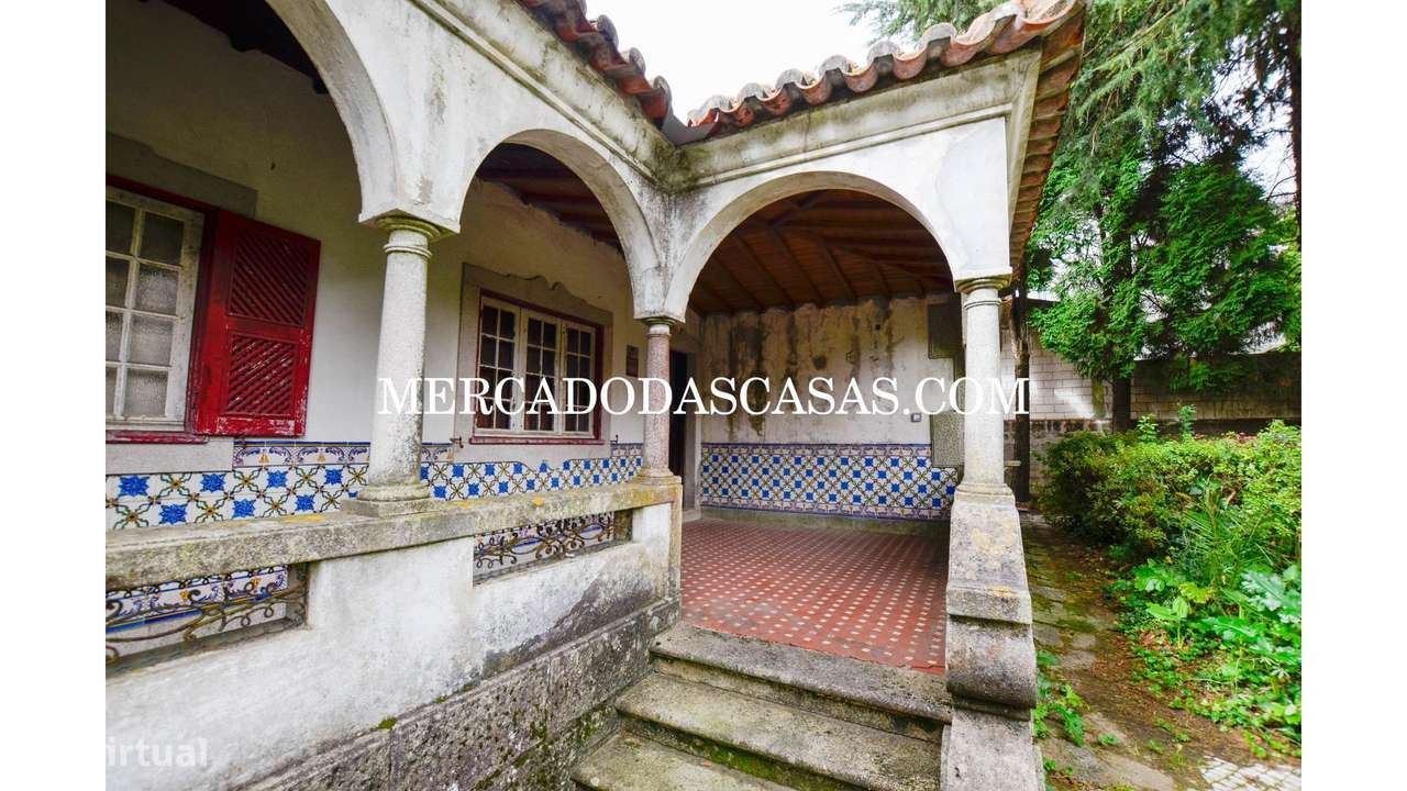 Quintinha junto à rotunda Santo Ovídeo, V.N.Gaia - Grande imagem: 4/45