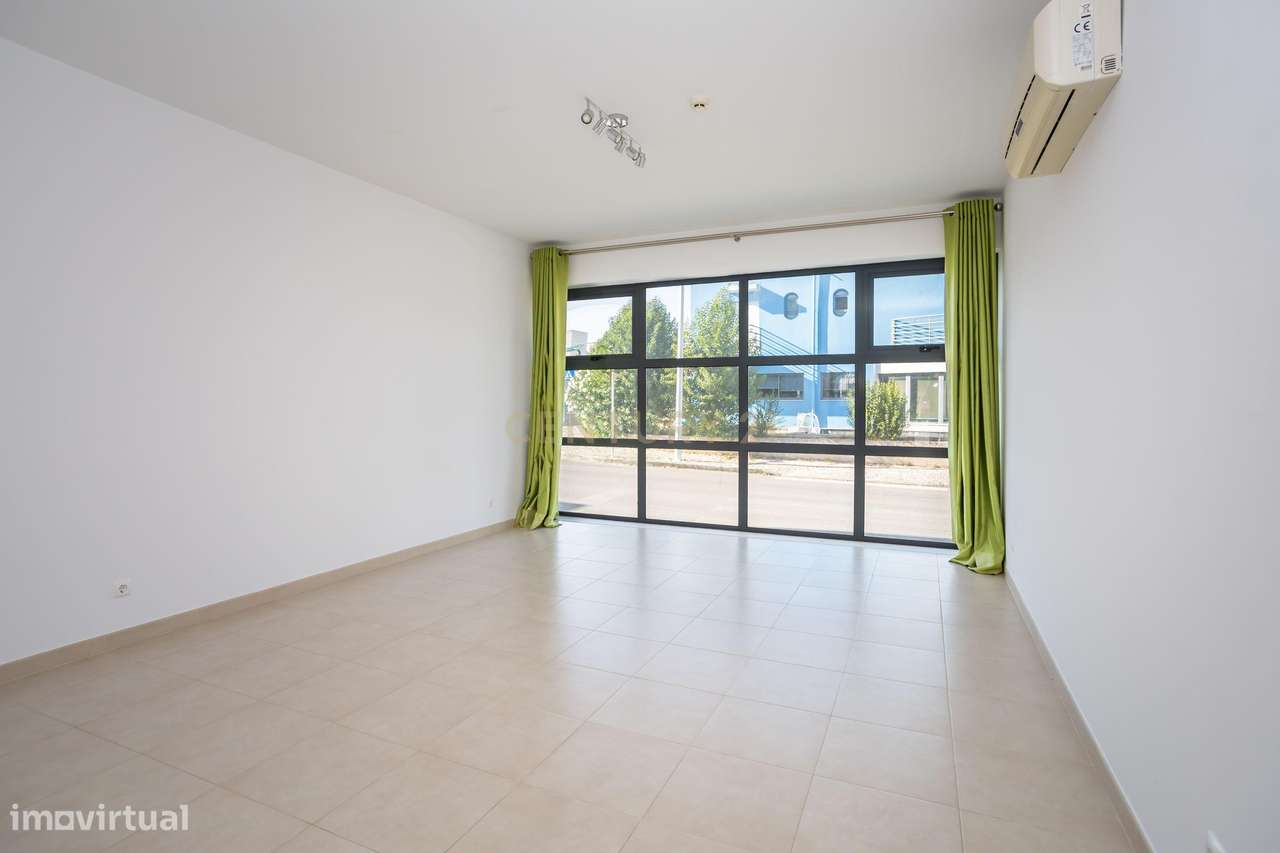 Apartamento T0 em Condomínio Fechado no Palmela Village – Quinta do An - Grande imagem: 4/18