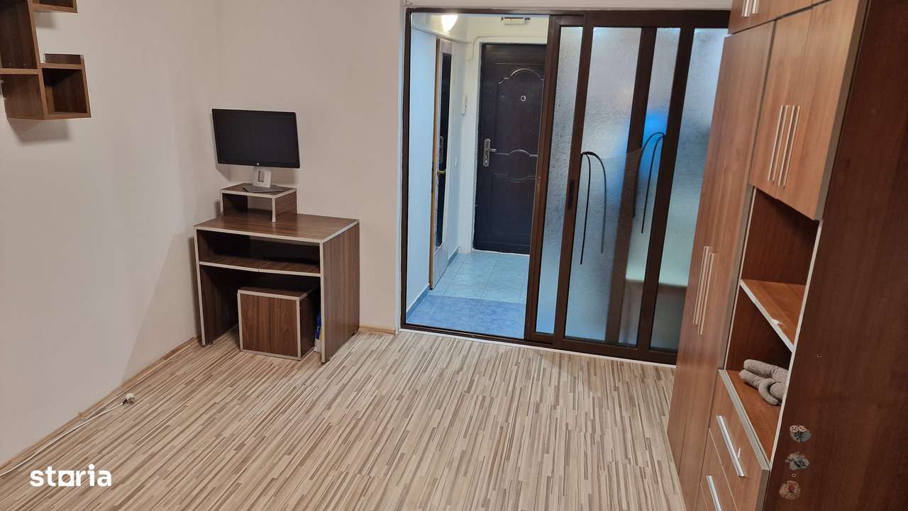 Garsonieră  zona Triaj-5