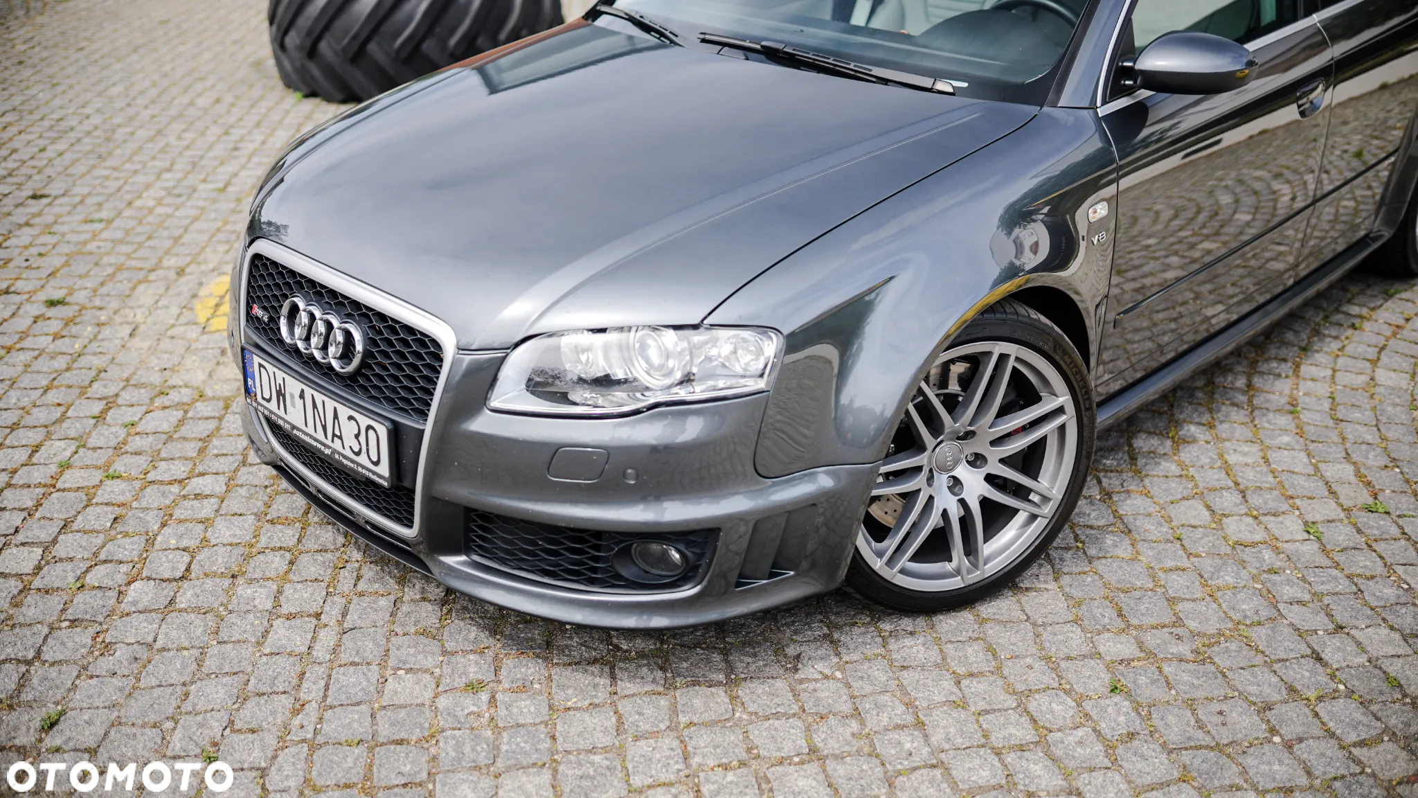 Audi RS4 Standard - 22