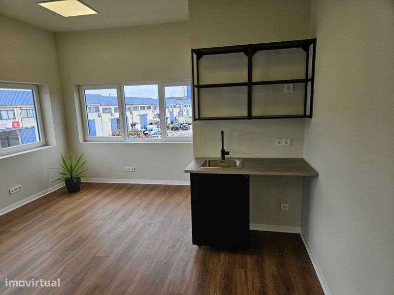 Escritório totalmente renovado para arrendar – Cascais / Beloura, 85 m - Grande imagem: 4/6