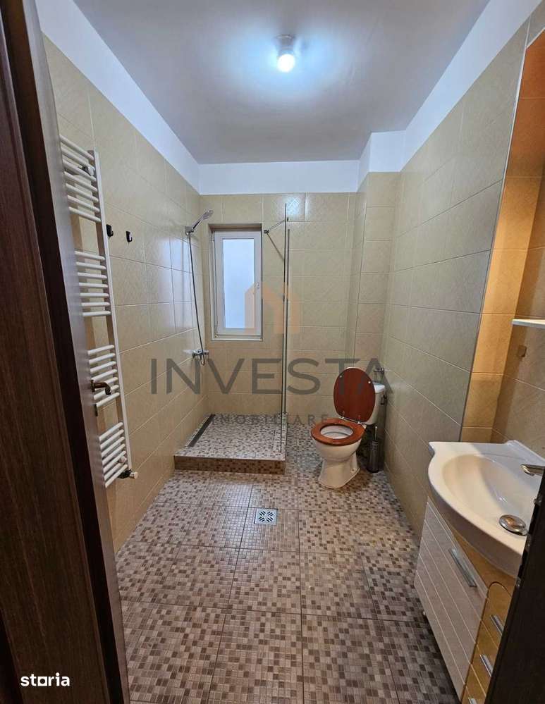 Apartament spațios cu 3 camere, terase și parcare subterană–Gheorgheni - Imagine principală: 5/6