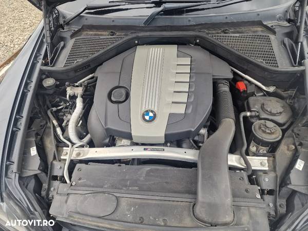 Dezmembrez BMW X6 E71 biturbo 3.0 286CP EURO 4 an 2010 - 2