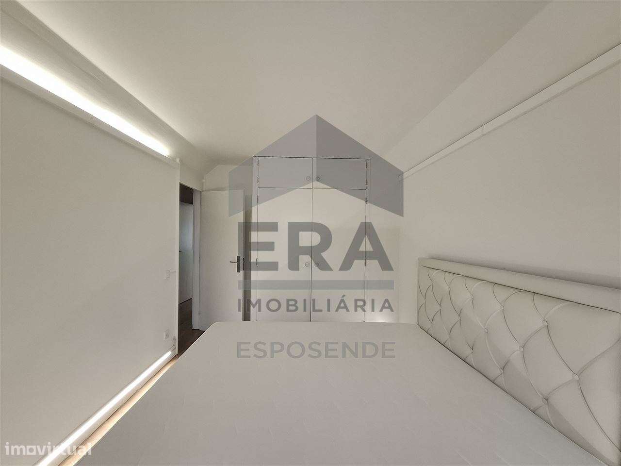 T2 remodelado com vista rio Caminha-9