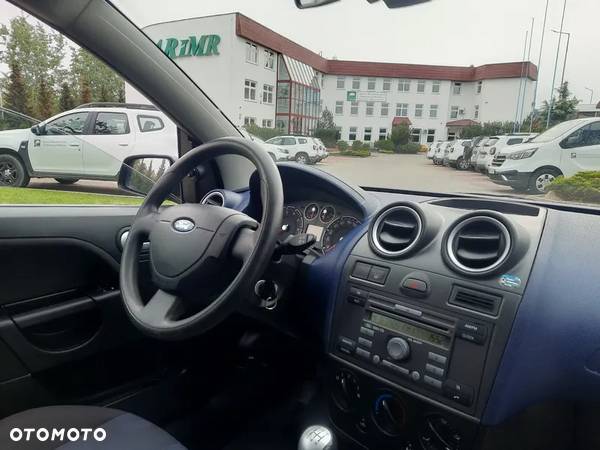 Ford Fiesta 1.4 Ambiente - 7