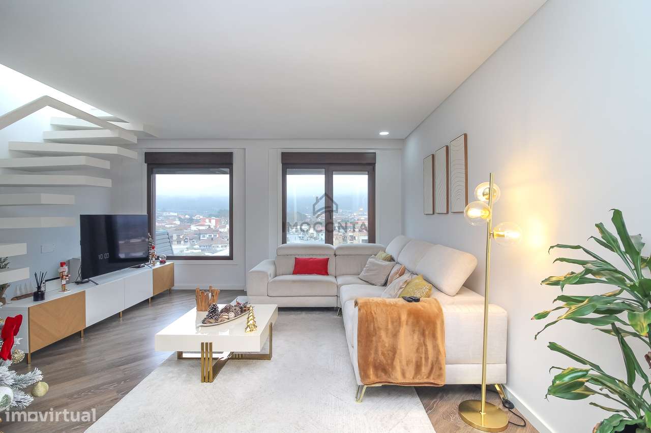 T3 Último Piso c/Terraço Edificio Camaleão- Valongo-11