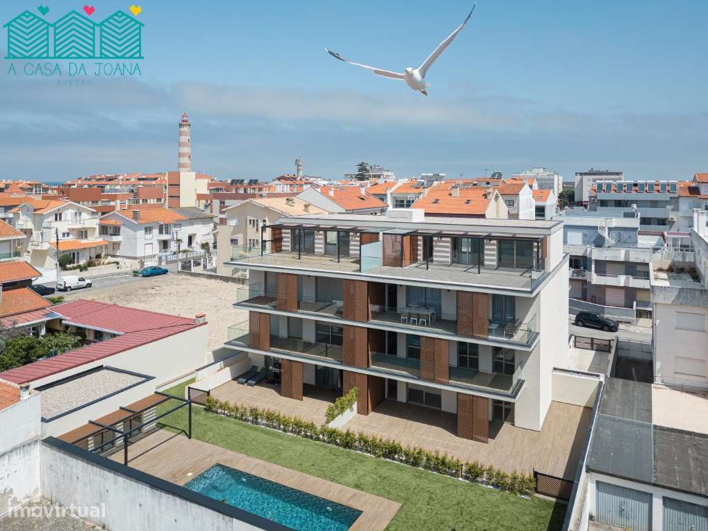 Apartamento T2 com Terraço na Praia da Barra-18