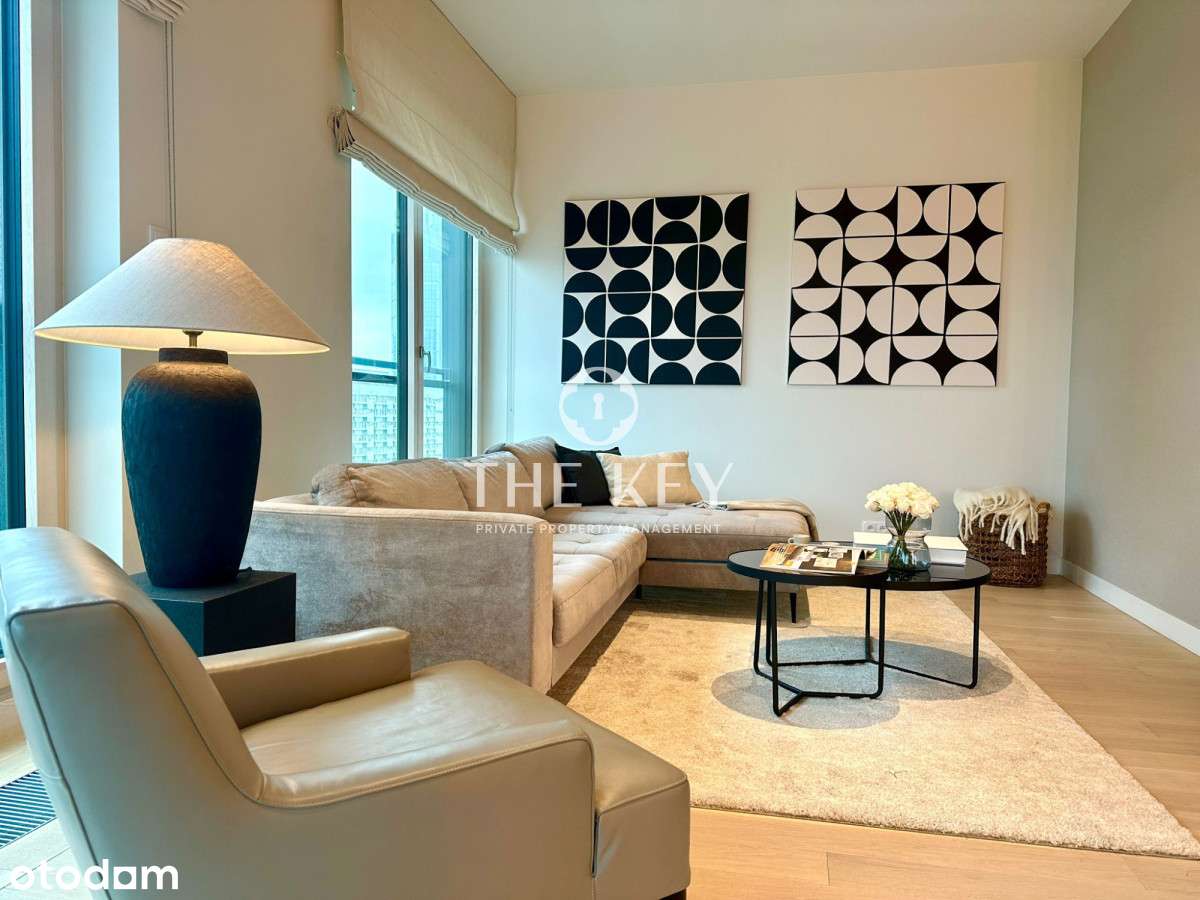 Apartament w Mennica Residence-1