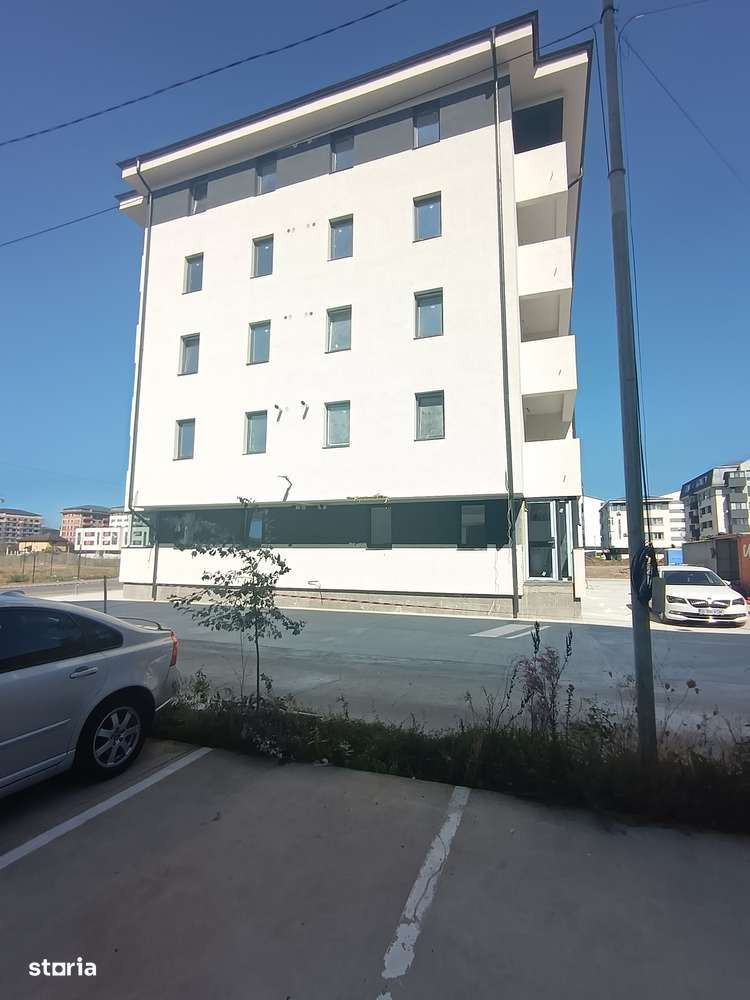 Apartament 2 camere, ansamblu 6 blocuri, str Ilie Petre-5