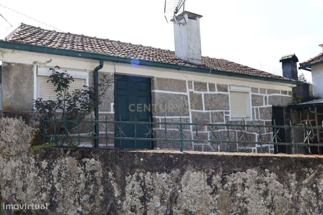 Casinha rústica para restauro em Ovelhinha, Gondar, no concelho de Ama - Grande imagem: 2/14