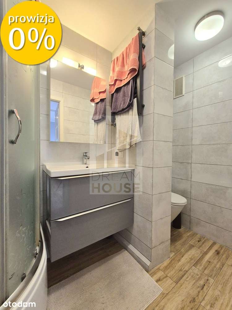 Przestronne 4 pokojowe mieszkanie na Różance-10