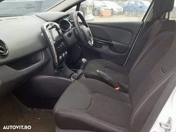 Dezmembrez Renault Clio 4 - 6