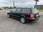 Volkswagen Passat Variant 2.0 TDI DPF Highline - 3