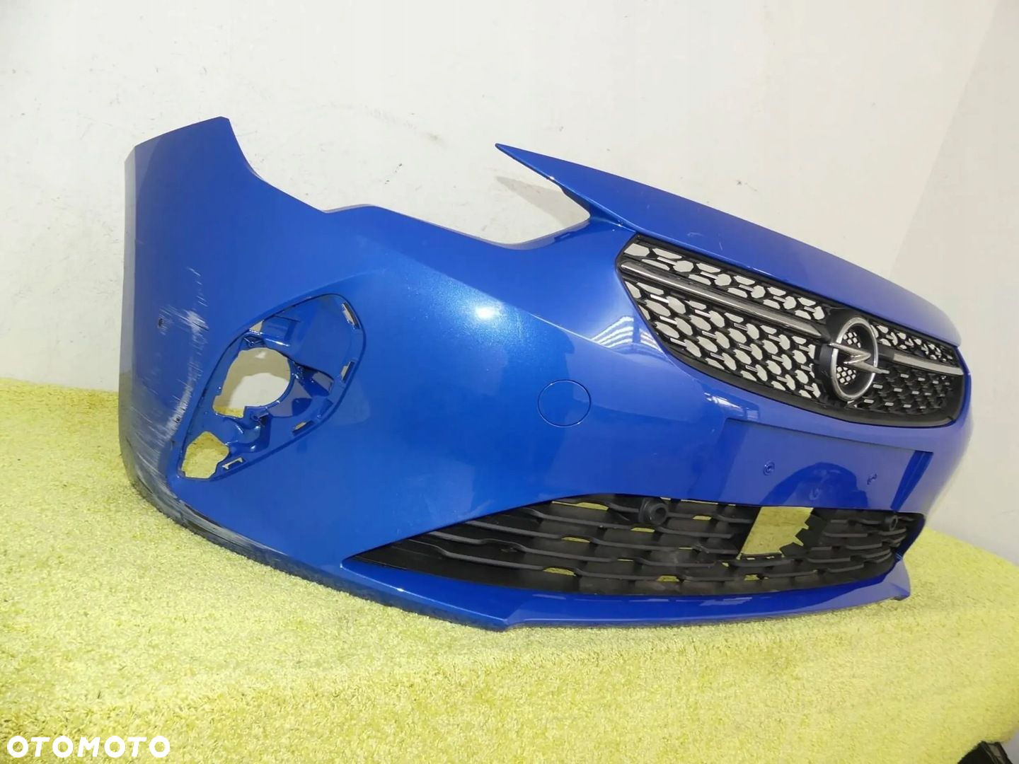 Zderzak Opel Corsa F 19r--- Grill - 2