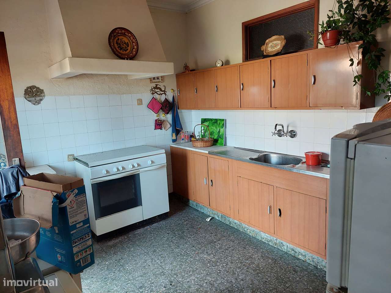 Moradia, 400,62 m², Oliveira de Azeméis, Santiago de Riba-Ul, Ul, Macinhata da Seixa e Madail - Grande imagem: 5/16