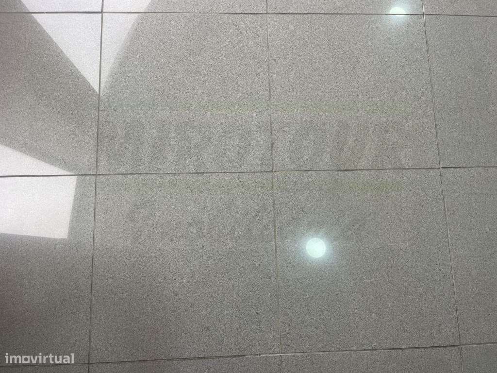 Venda conjunta de imóveis para atividade industrial com edifício e ...-32