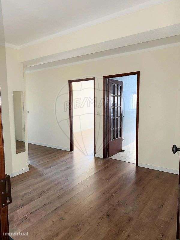Apartamento T2 para venda - Grande imagem: 3/27