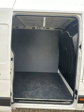 Renault Master 2018-10 - 8