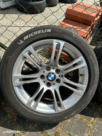 Jante Bmw seria 5 F10/F11 cu cauc diferențiate 245/45/R18 275/40/R18 Michelin vara dot 2016 5-6mm - 6