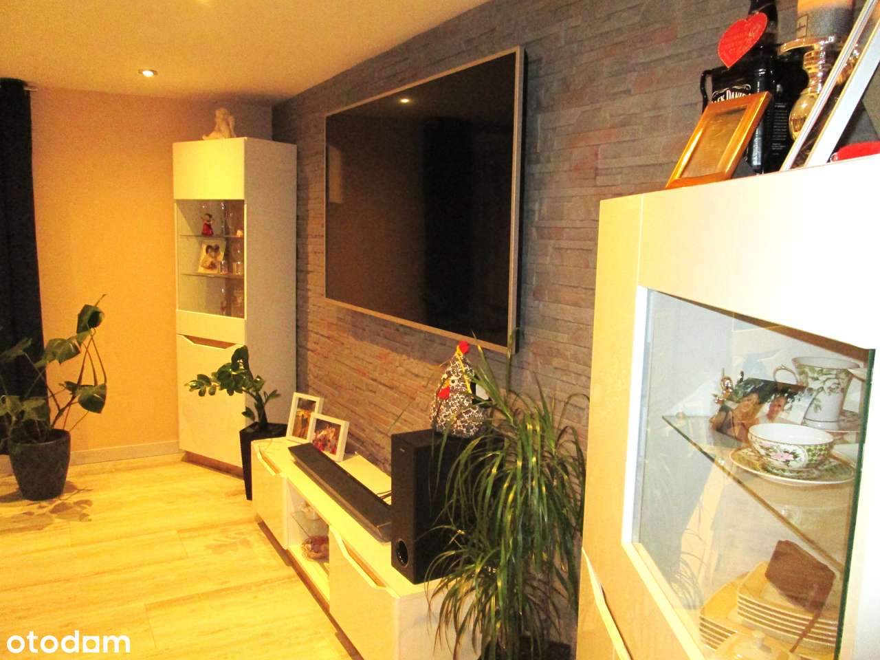 Luborzyca, centrum- Dom po remoncie, wraz z garażem wolnostojącym.-12